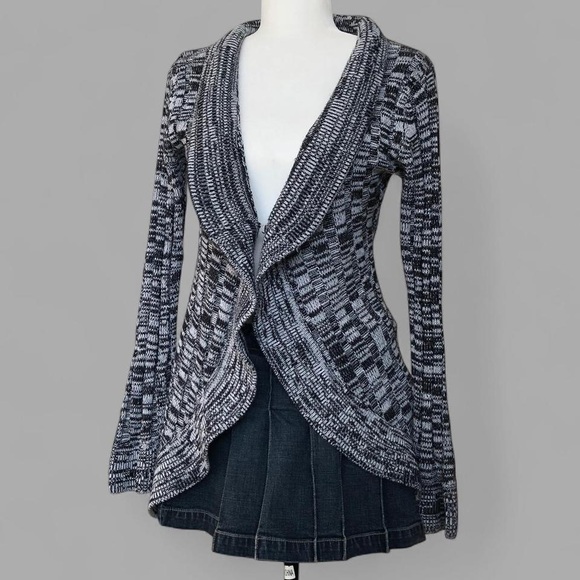 Grey Black Ruffle Cardigan - Picture 2 of 6